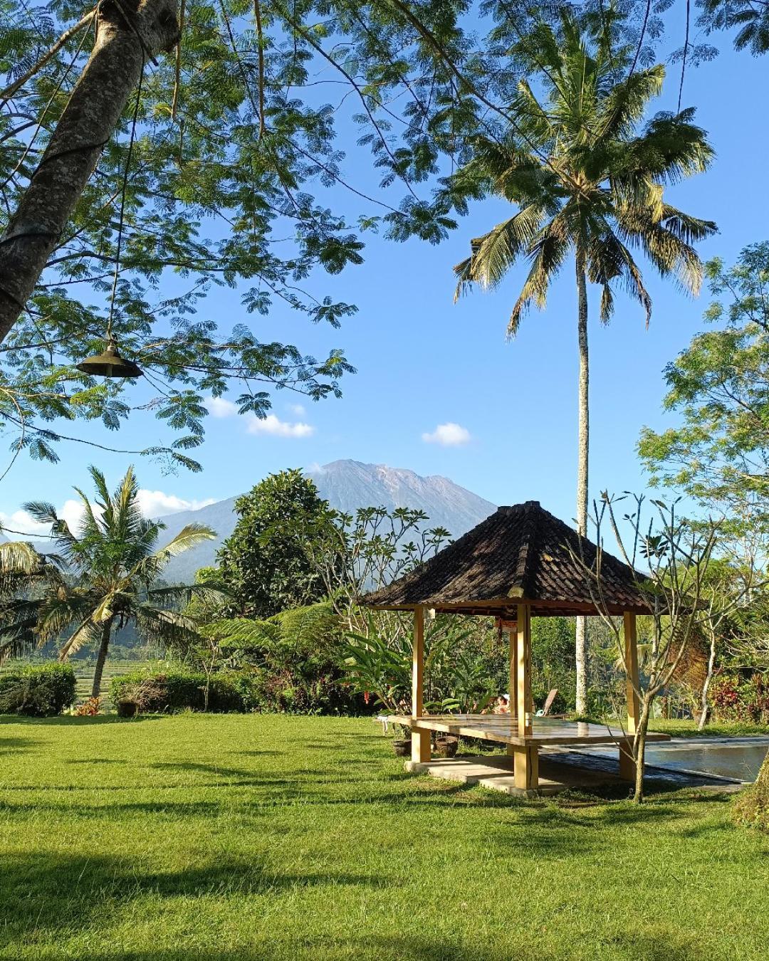 Mahagiri Resort & Restaurant Menanga Exterior photo